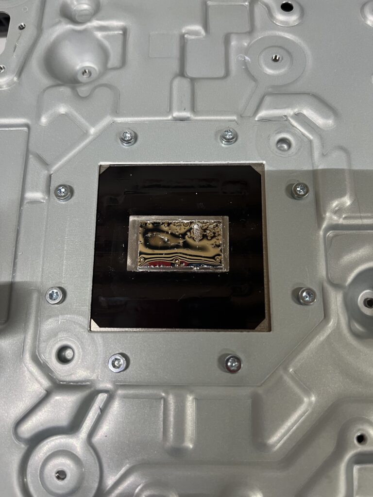 Métal liquide PS5